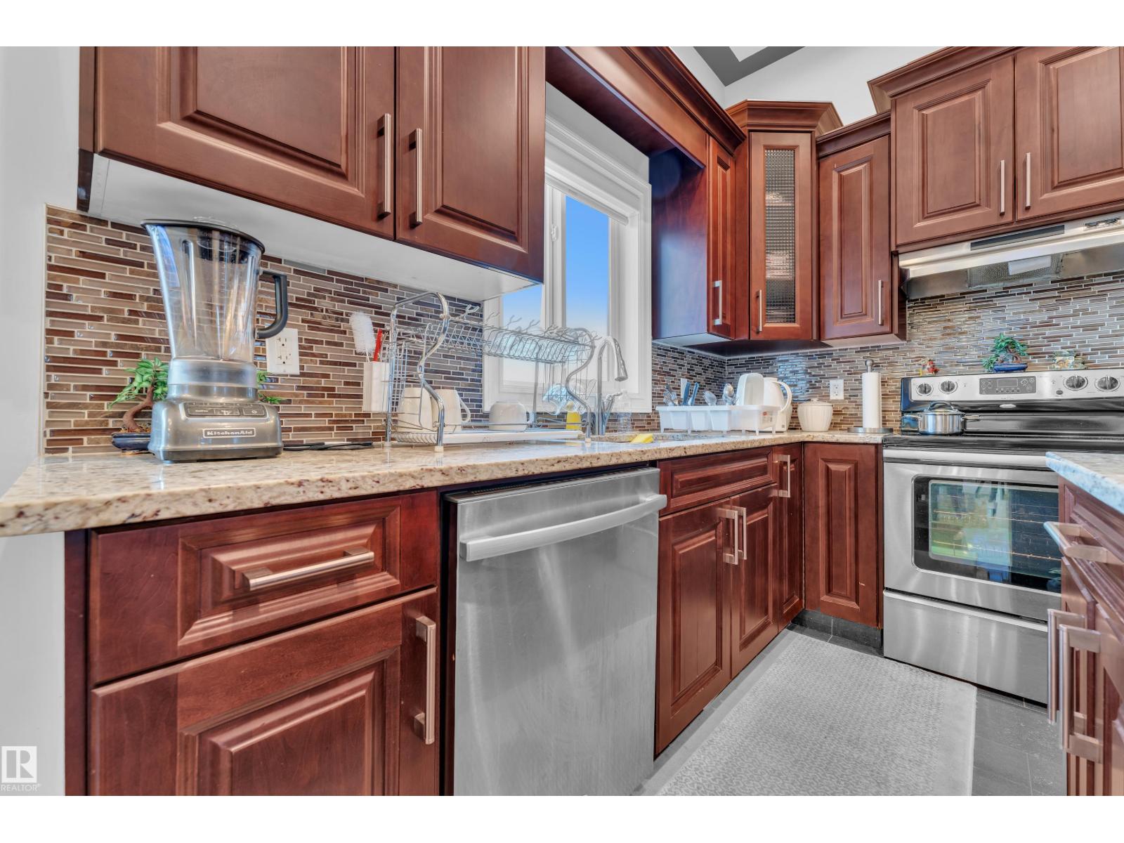 2012 69 St Sw, Edmonton, Alberta  T6X 0S6 - Photo 14 - E4471466