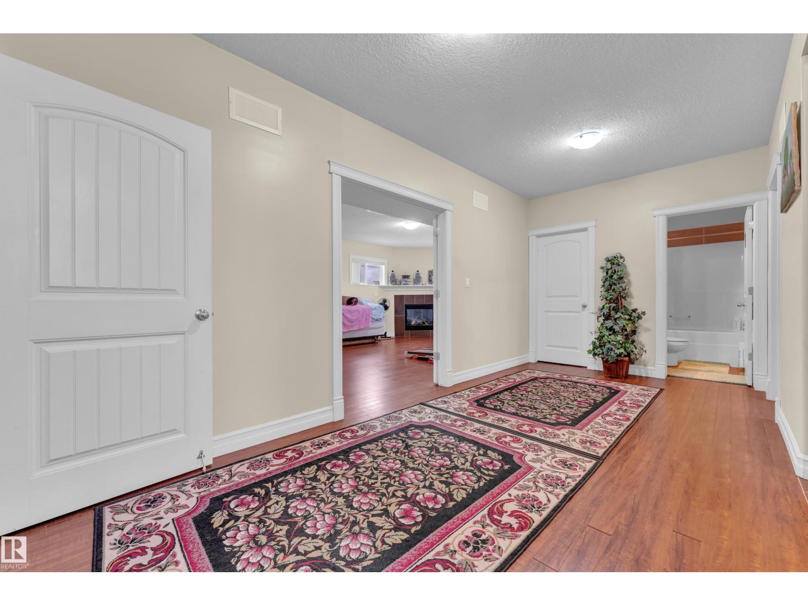 2012 69 St Sw, Edmonton, Alberta  T6X 0S6 - Photo 34 - E4471466