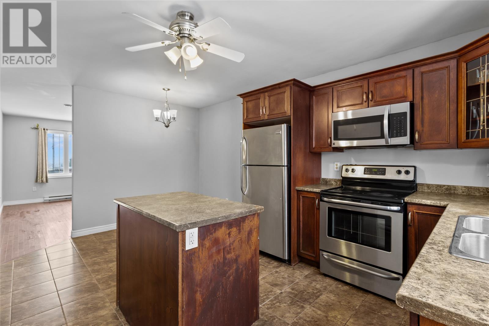 111 Ladysmith Drive, St. John's, Newfoundland & Labrador  A1B 0L4 - Photo 5 - 1294155