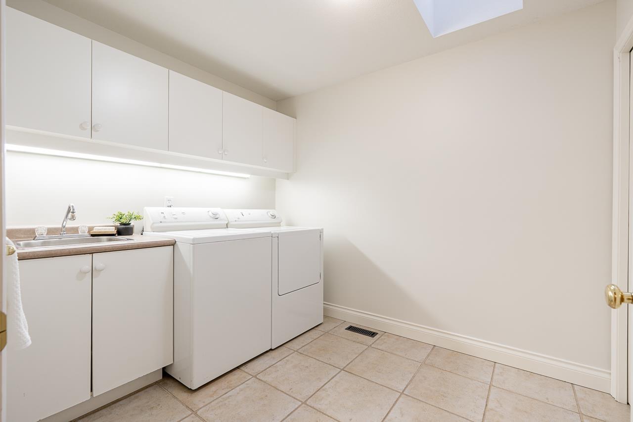 12570 18 Avenue, Surrey, British Columbia V4A 1V7 - Photo 22 - R3084503