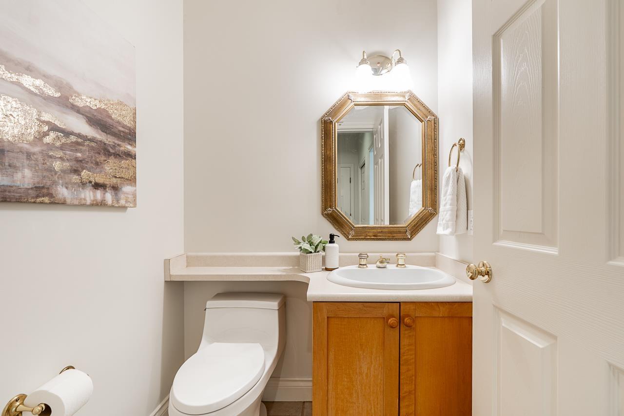 12570 18 Avenue, Surrey, British Columbia V4A 1V7 - Photo 21 - R3084503