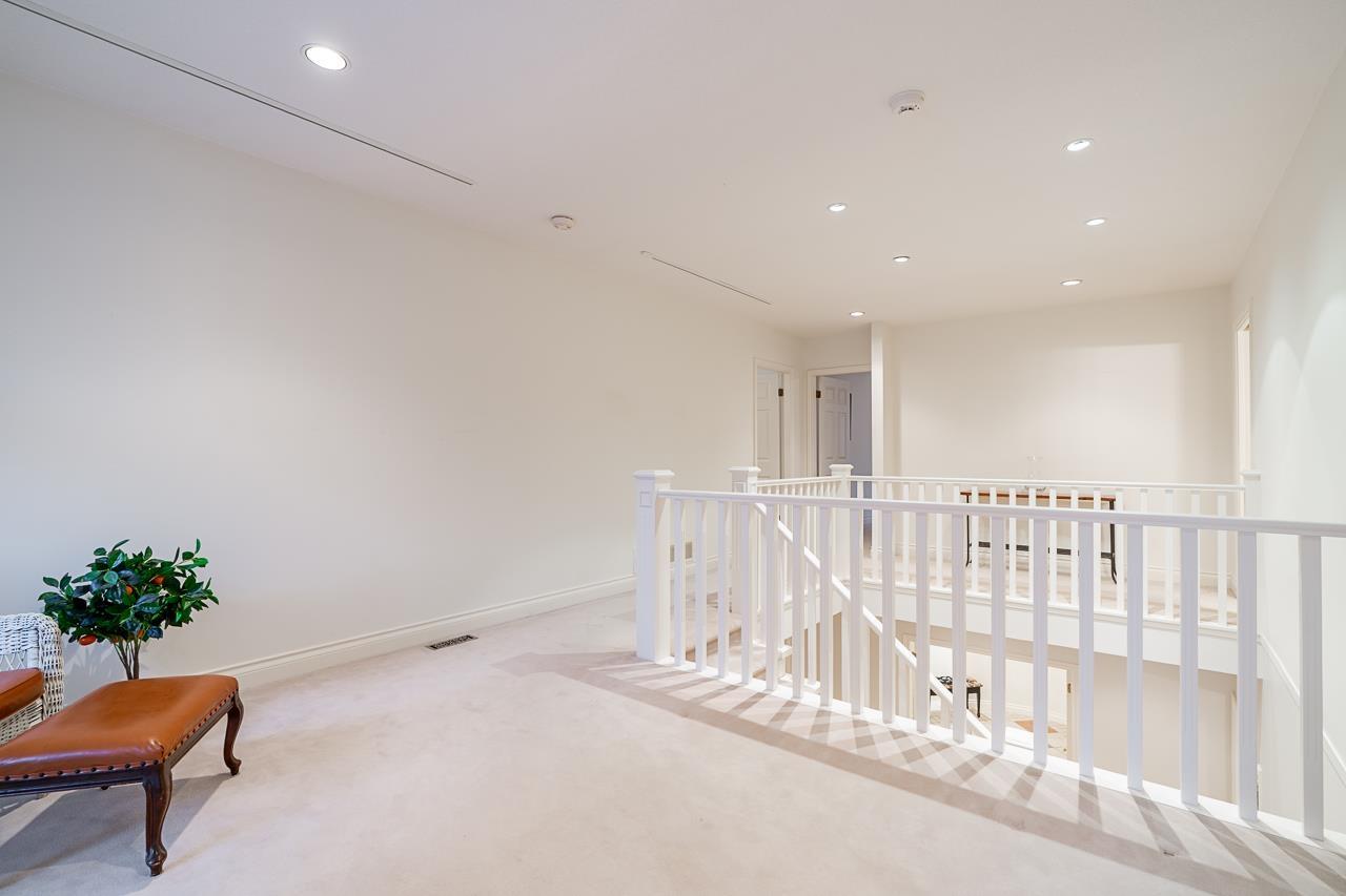 12570 18 Avenue, Surrey, British Columbia V4A 1V7 - Photo 24 - R3084503