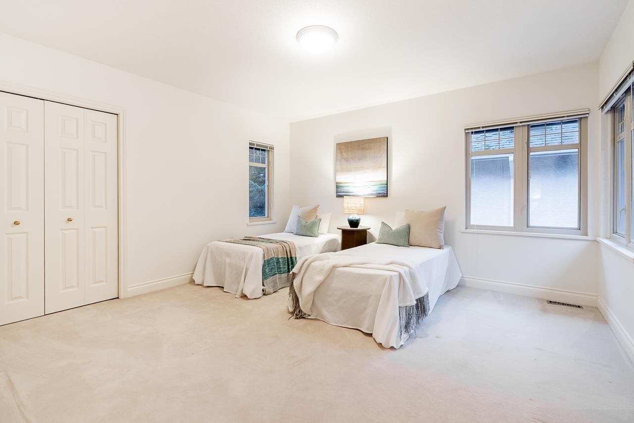 12570 18 Avenue, Surrey, British Columbia V4A 1V7 - Photo 28 - R3084503