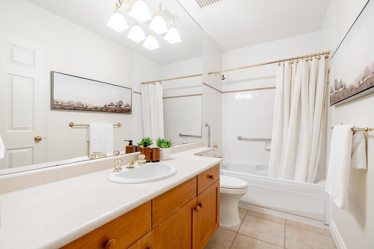 12570 18 Avenue, Surrey, British Columbia V4A 1V7 - Photo 31 - R3084503