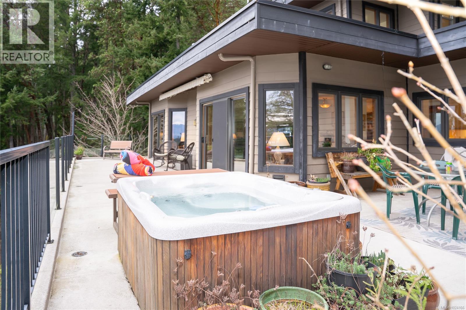 165 Pilkey Point Rd, Thetis Island, British Columbia V0R 2Y0 - Photo 3 - 1024166