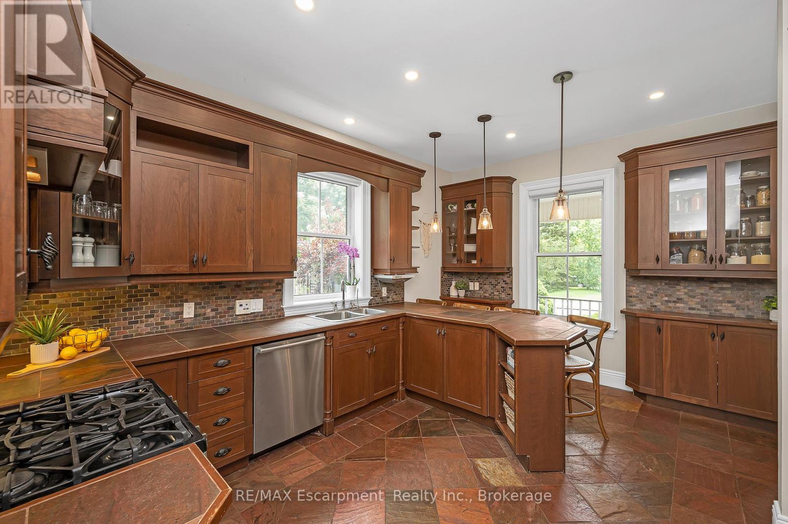 780 Old 8 Highway, Hamilton, Ontario  L0R 1X0 - Photo 12 - X12739640