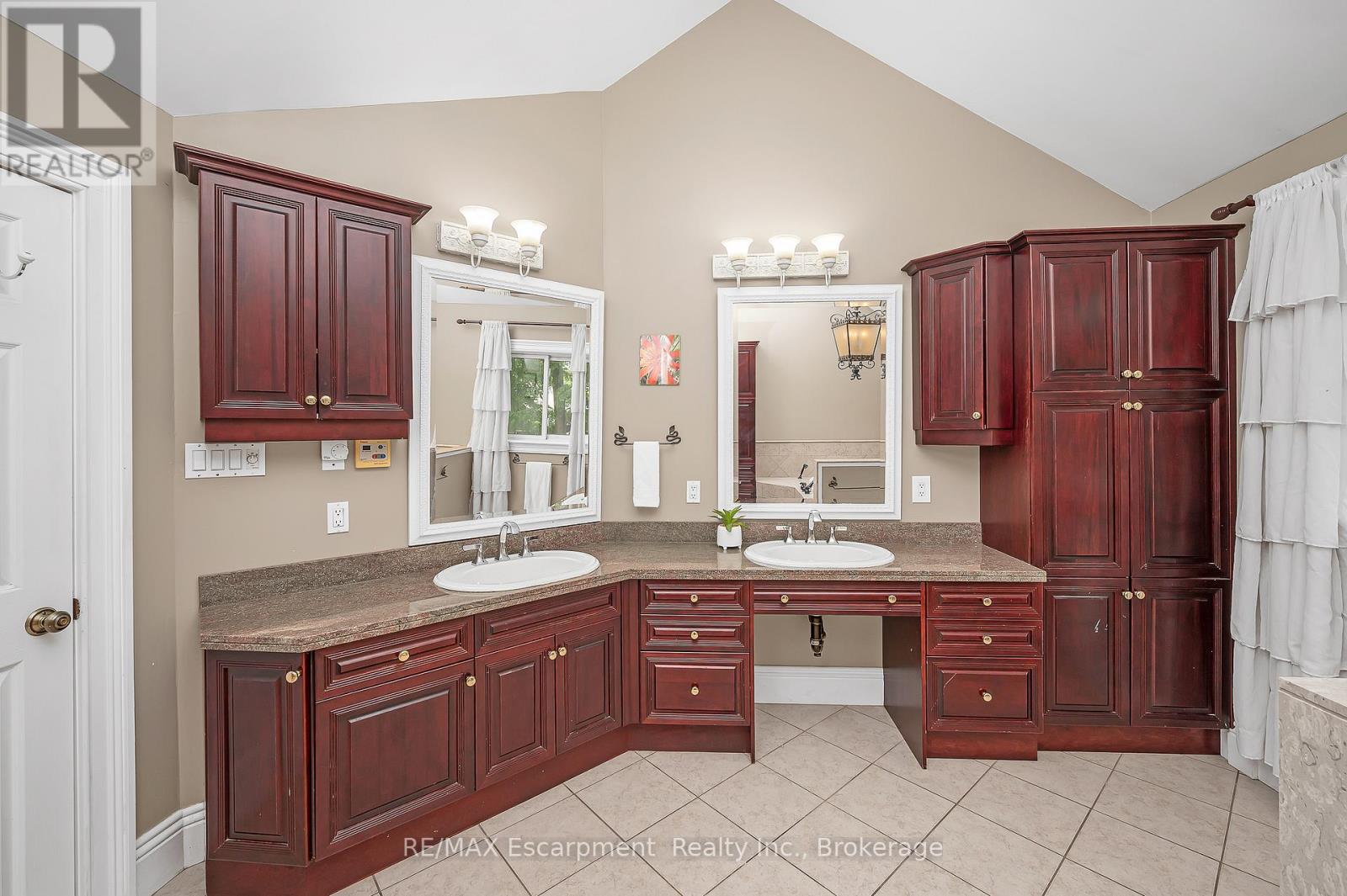 780 Old 8 Highway, Hamilton, Ontario  L0R 1X0 - Photo 24 - X12739640