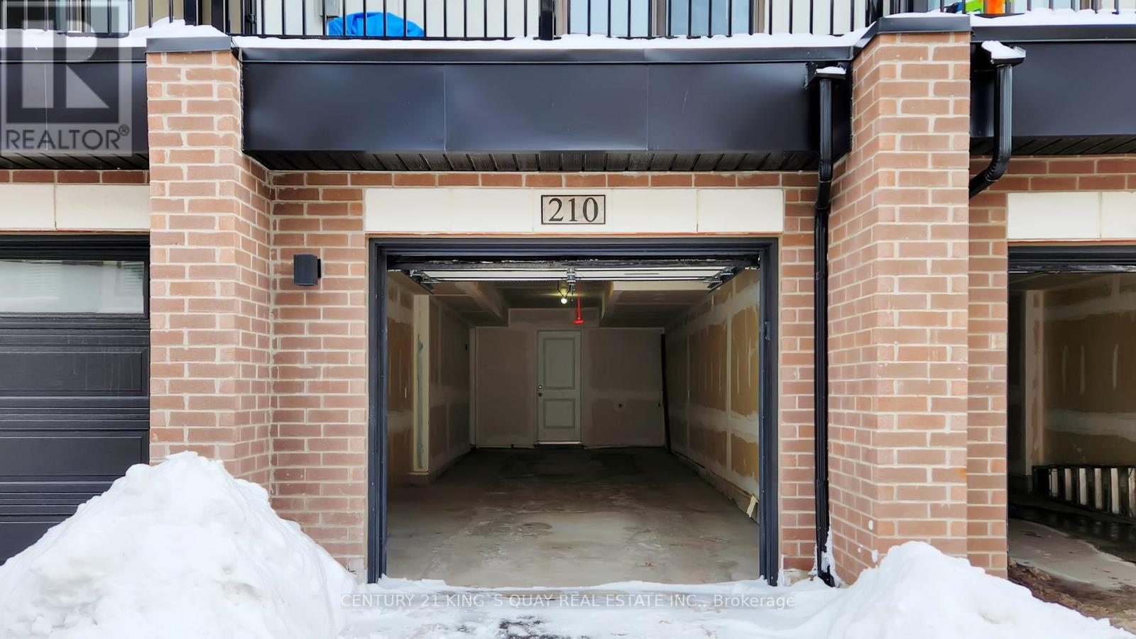 210 - 250 Finch Avenue, Pickering, Ontario  L1V 0G6 - Photo 32 - E12718856