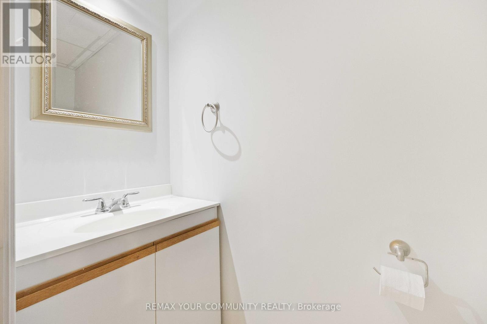 140 Heathwood Heights Drive, Aurora, Ontario  L4G 4W2 - Photo 41 - N12737572