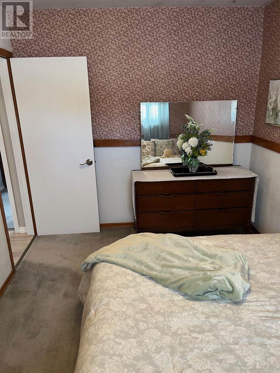 347 Langdon Rd, Sault Ste. Marie, Ontario  P6C 2Y4 - Photo 13 - SM260163