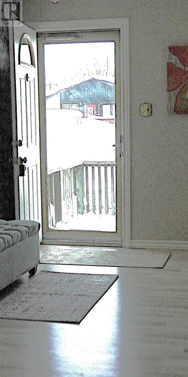 347 Langdon Rd, Sault Ste. Marie, Ontario  P6C 2Y4 - Photo 8 - SM260163