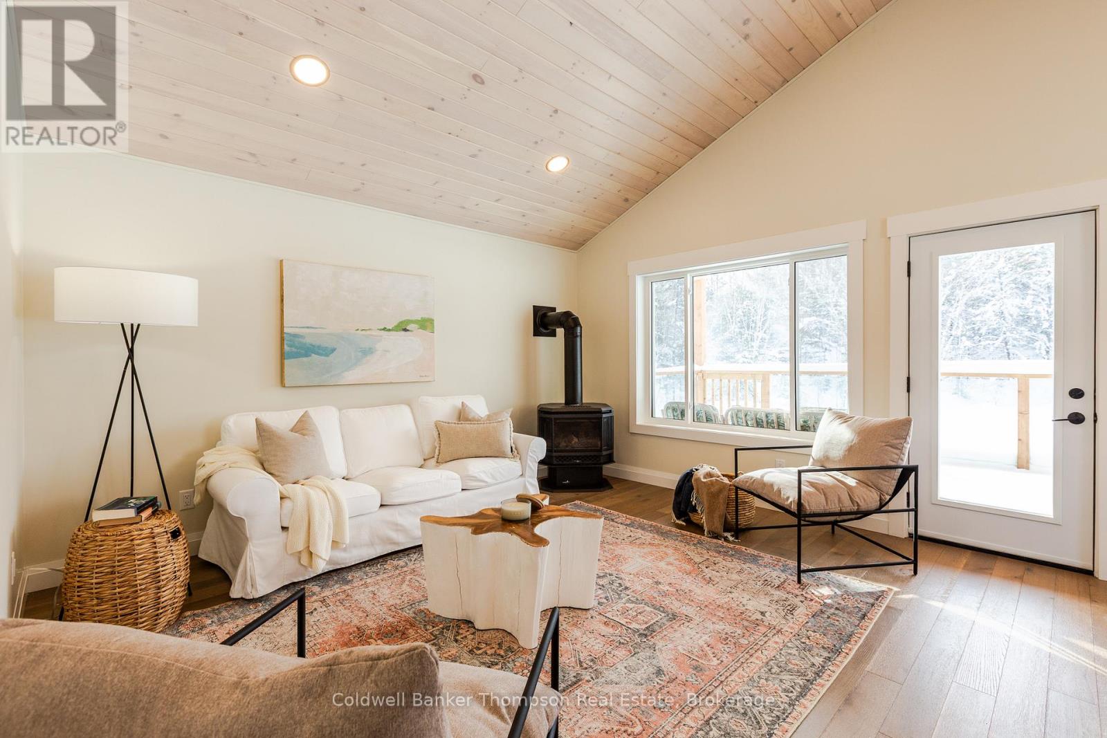 255 Eighth Avenue, Mcmurrich/monteith, Ontario  P0A 1Y0 - Photo 4 - X12739682