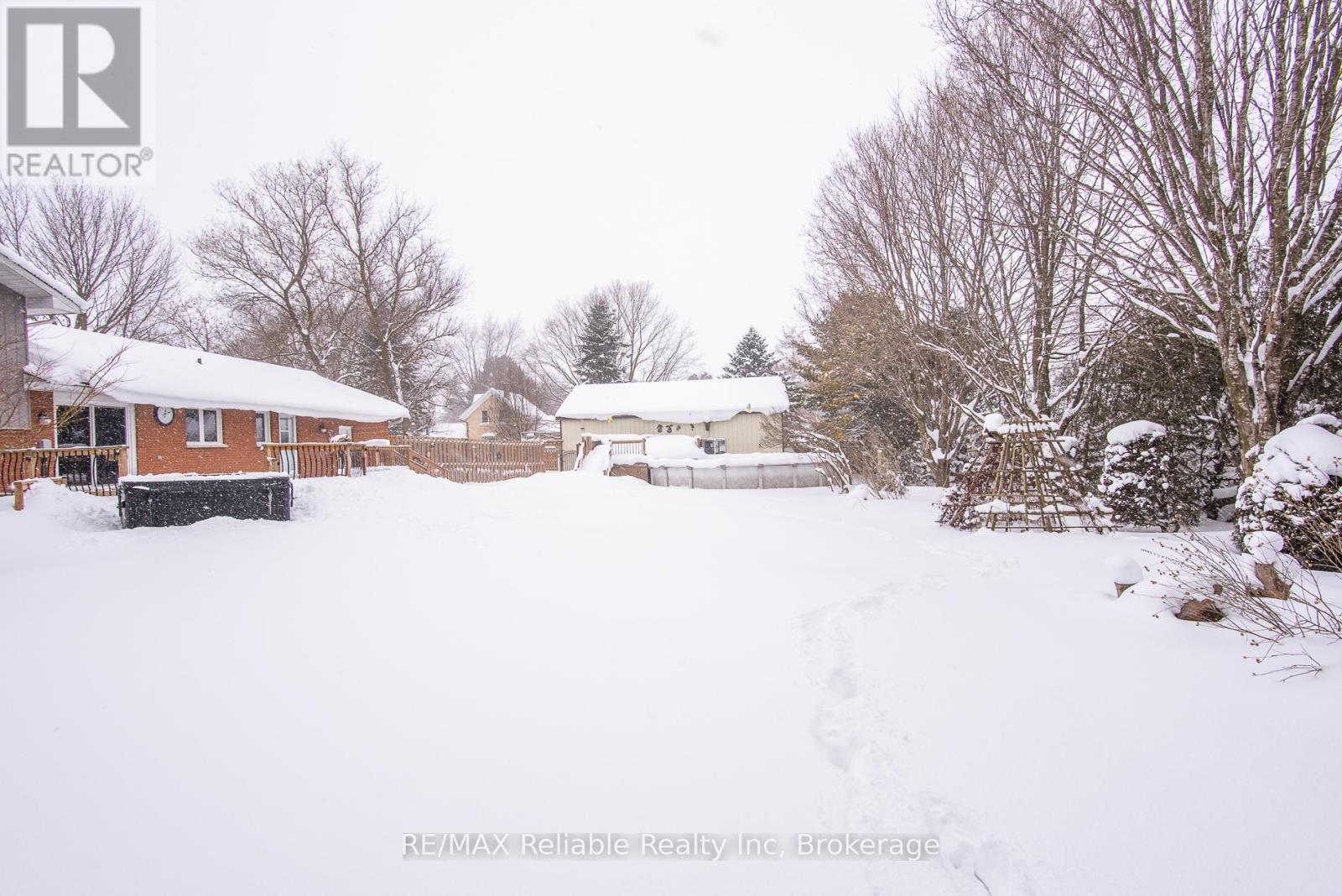 244 Elizabeth Street, Central Huron, Ontario  N0M 2H0 - Photo 11 - X12739700