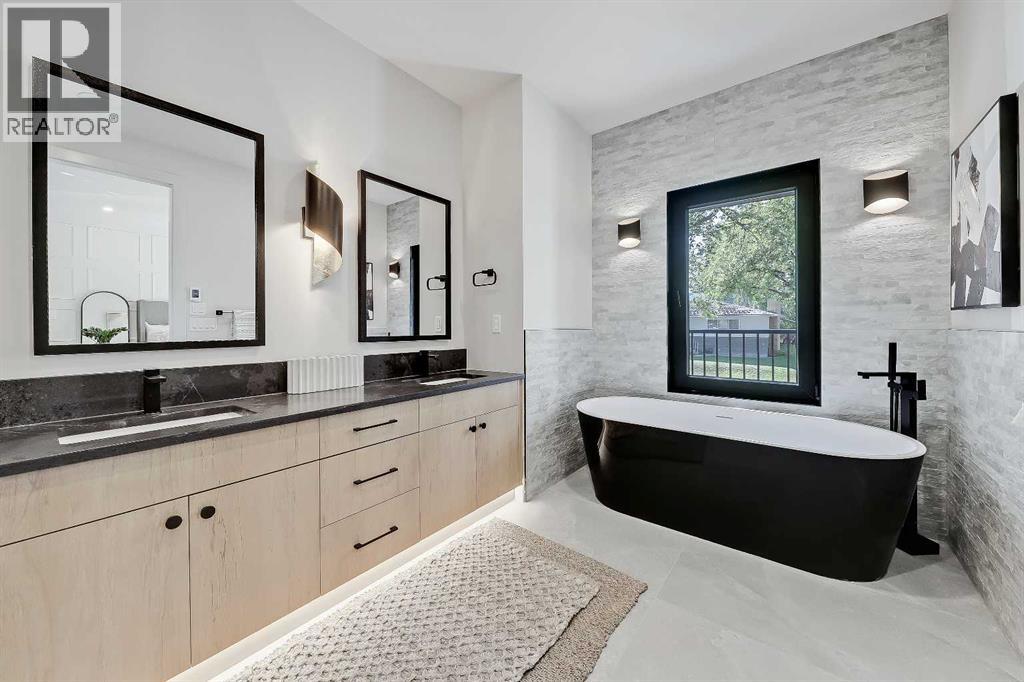 2838 34 Street Sw, Calgary, Alberta  T3E 2W9 - Photo 22 - A2251614