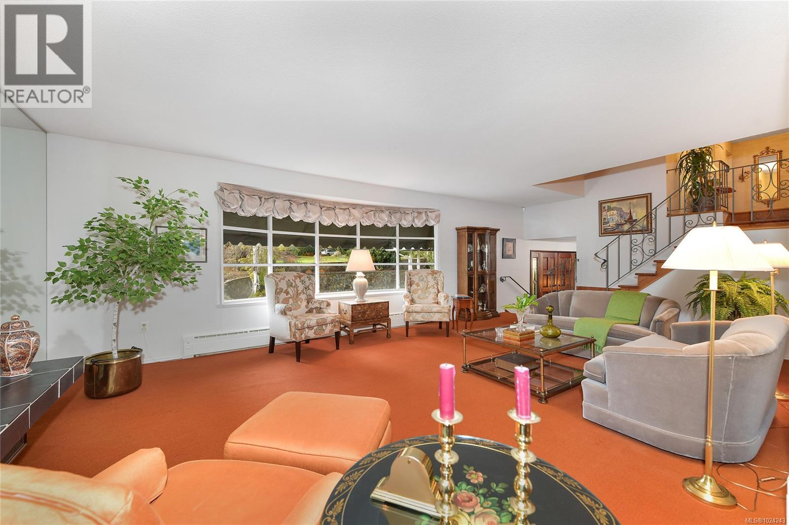 4911 Sea Ridge Dr, Saanich, British Columbia  V8Y 2B5 - Photo 9 - 1024243