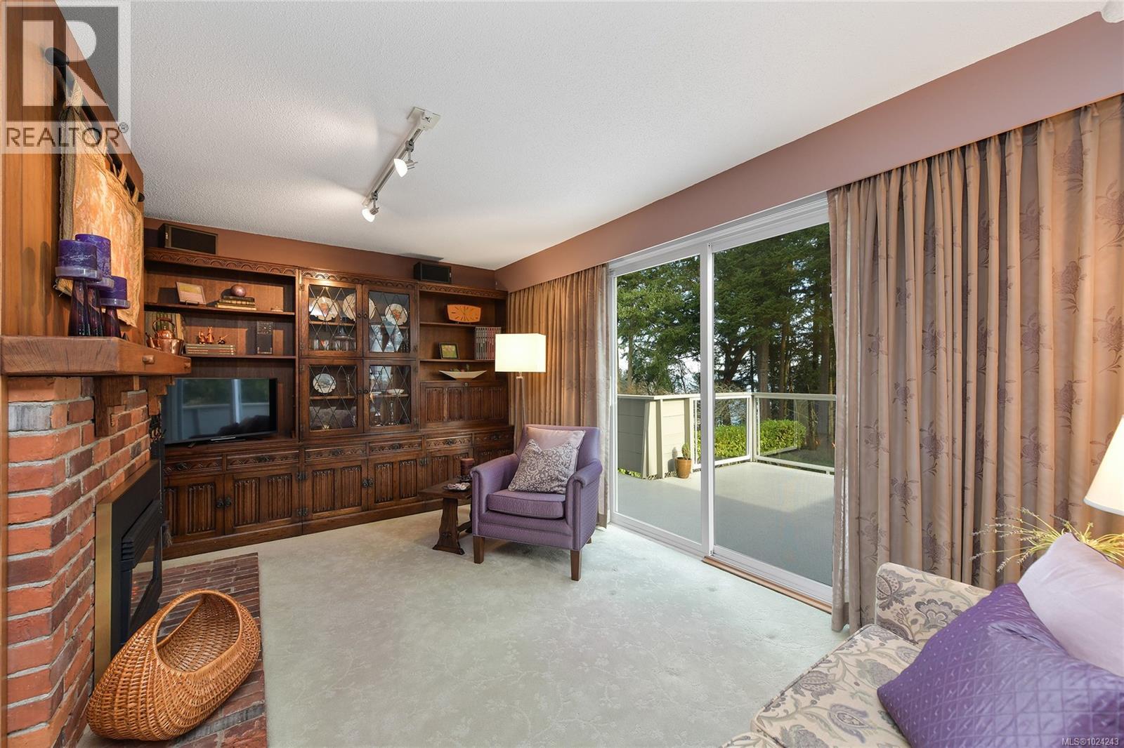 4911 Sea Ridge Dr, Saanich, British Columbia  V8Y 2B5 - Photo 27 - 1024243