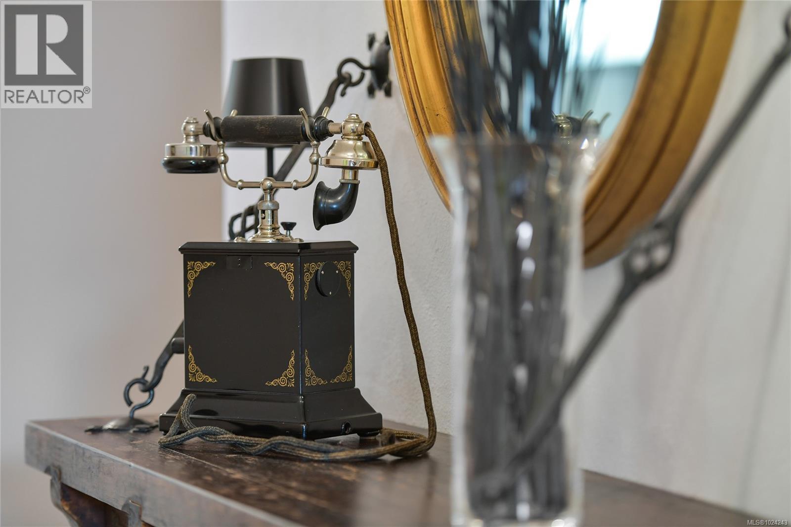 4911 Sea Ridge Dr, Saanich, British Columbia  V8Y 2B5 - Photo 29 - 1024243