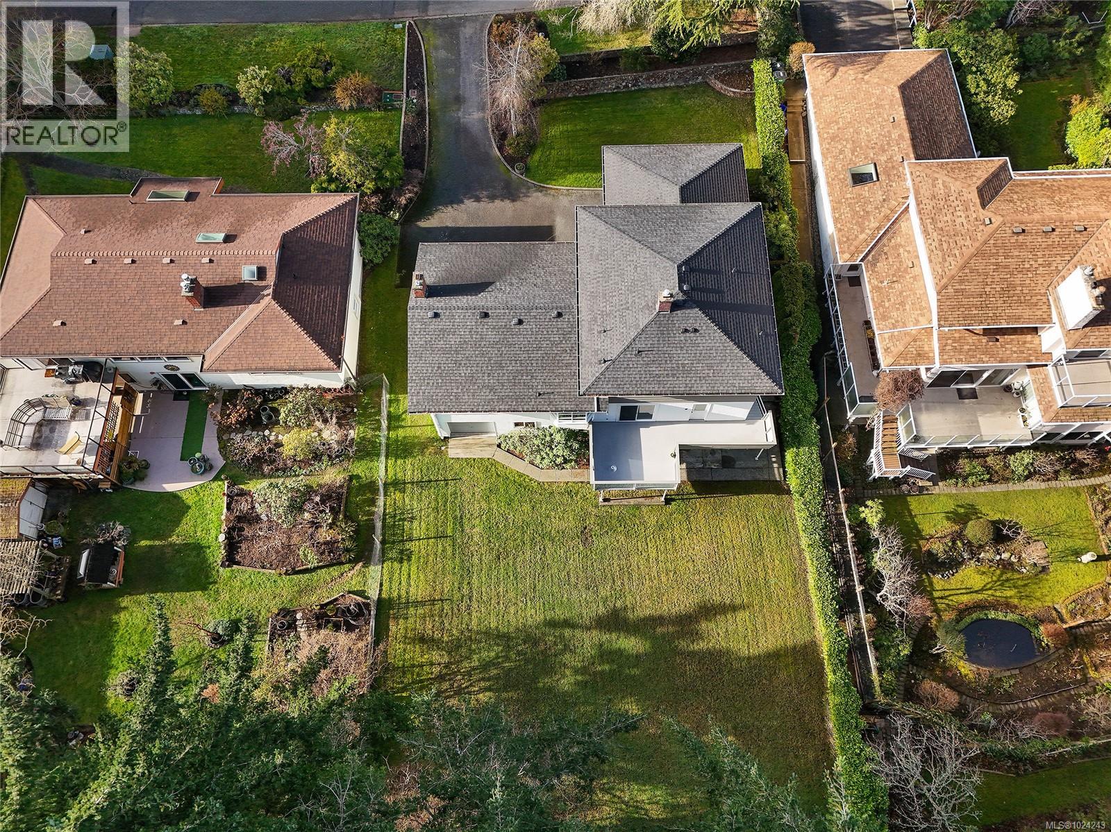 4911 Sea Ridge Dr, Saanich, British Columbia  V8Y 2B5 - Photo 62 - 1024243