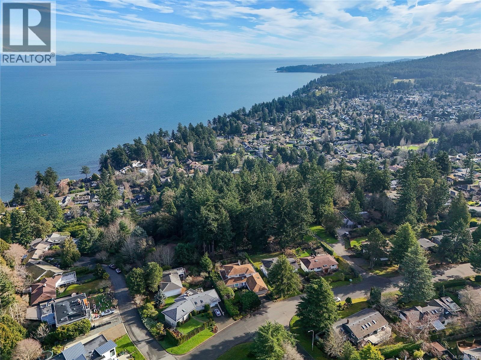 4911 Sea Ridge Dr, Saanich, British Columbia  V8Y 2B5 - Photo 67 - 1024243