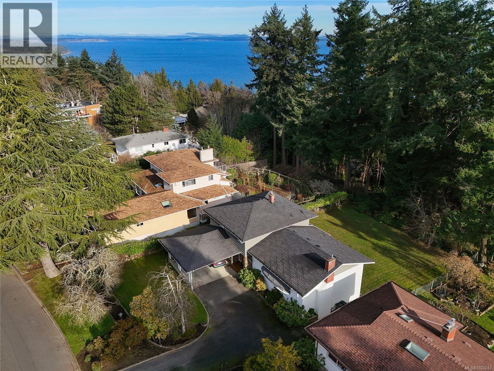 4911 Sea Ridge Dr, Saanich, British Columbia  V8Y 2B5 - Photo 75 - 1024243