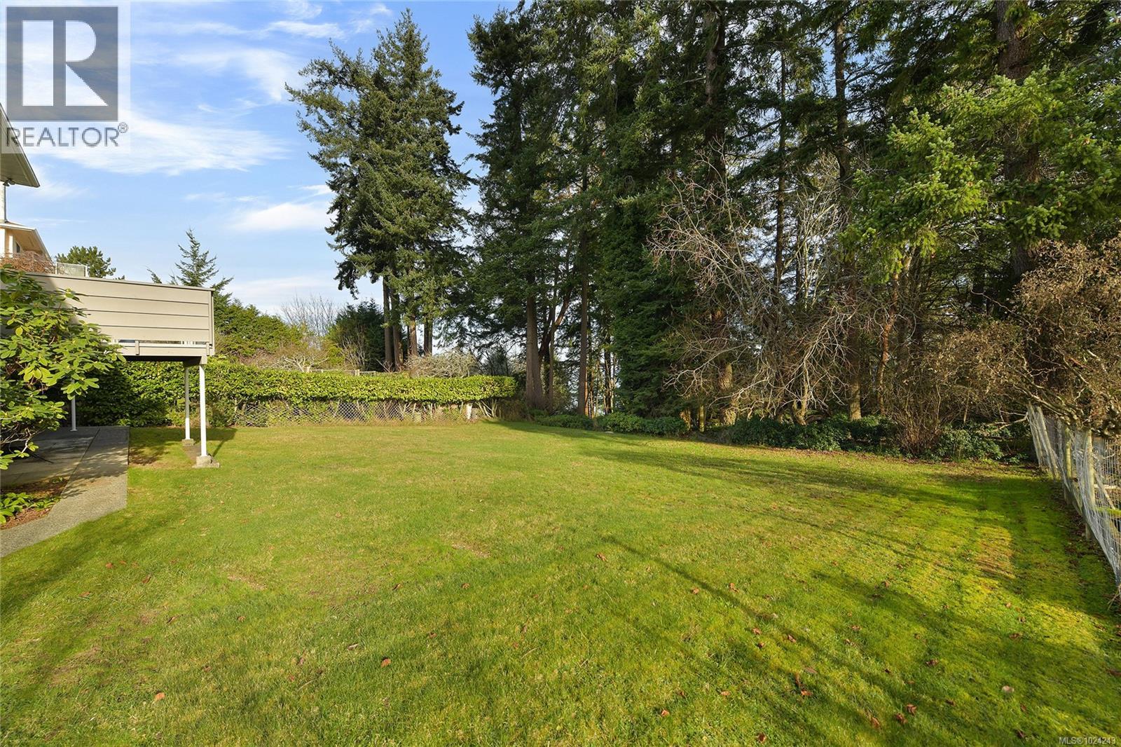 4911 Sea Ridge Dr, Saanich, British Columbia  V8Y 2B5 - Photo 79 - 1024243