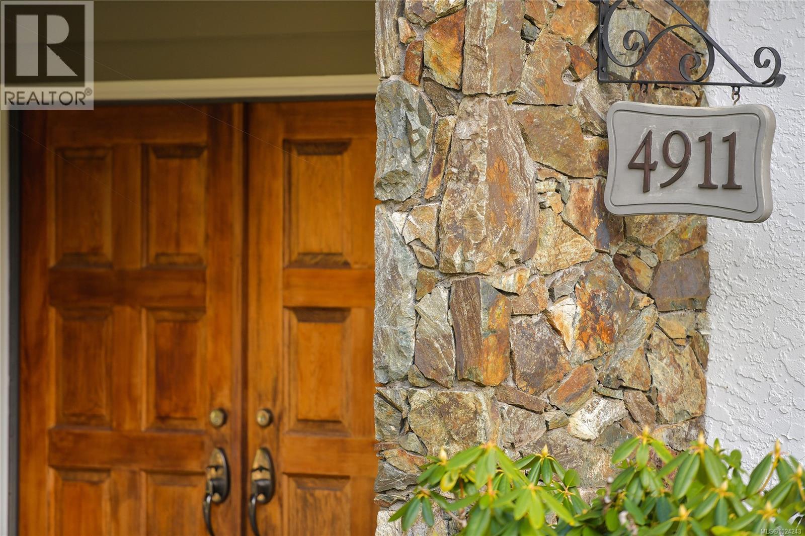 4911 Sea Ridge Dr, Saanich, British Columbia  V8Y 2B5 - Photo 89 - 1024243