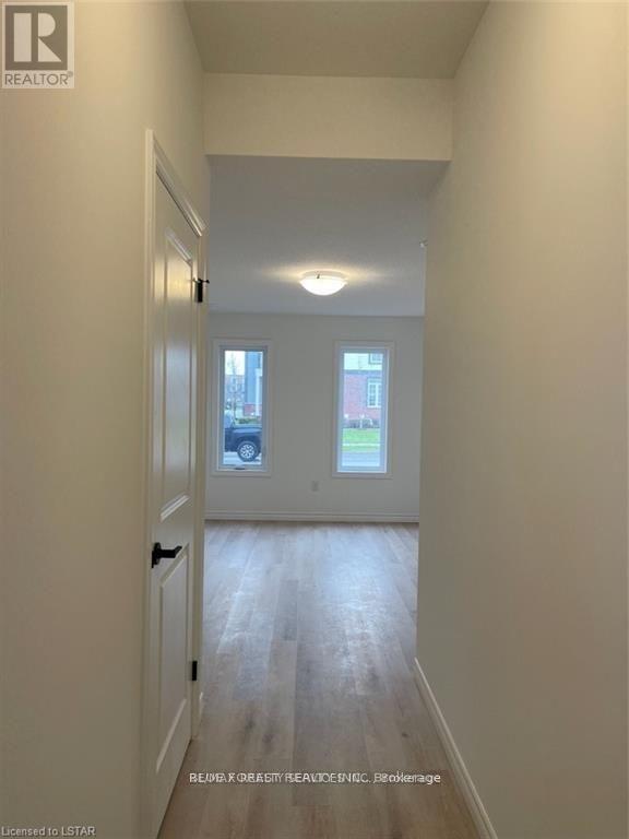 28 - 2545 Meadowlands Way, London North, Ontario  N6G 5L8 - Photo 11 - X12739658