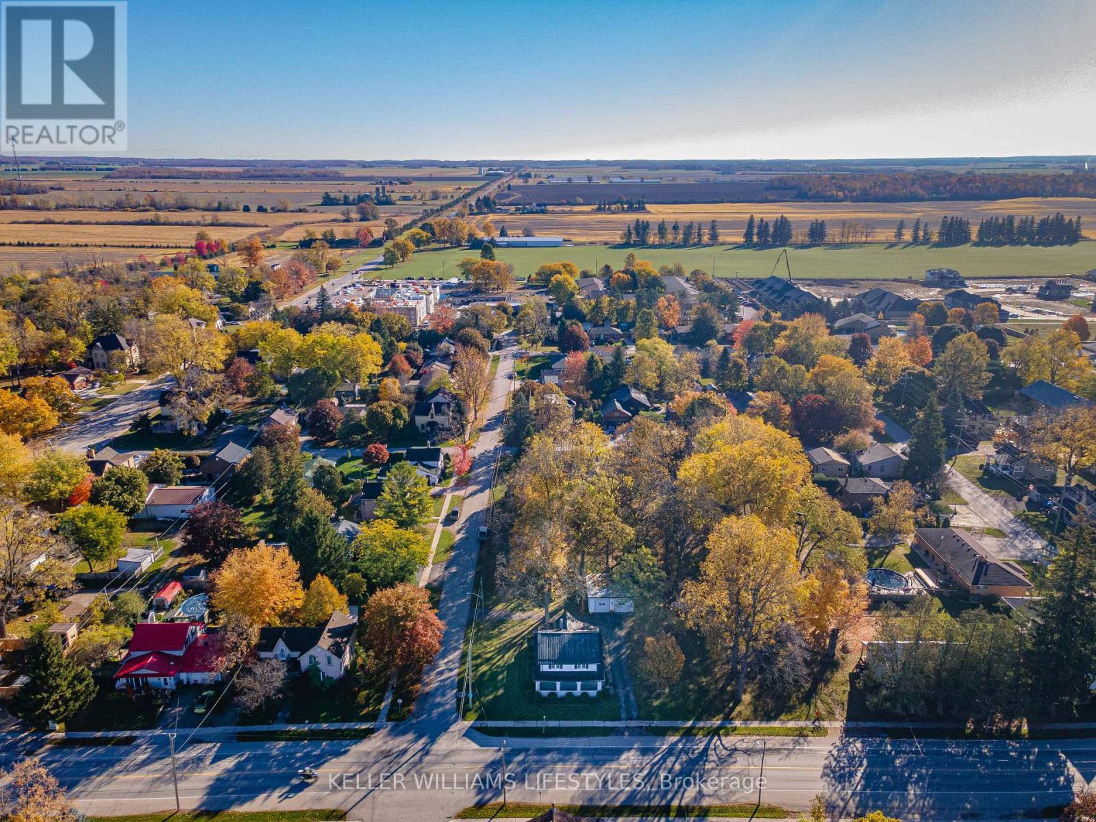 136 Queen Street, North Middlesex, Ontario  N0M 1A0 - Photo 40 - X12739664