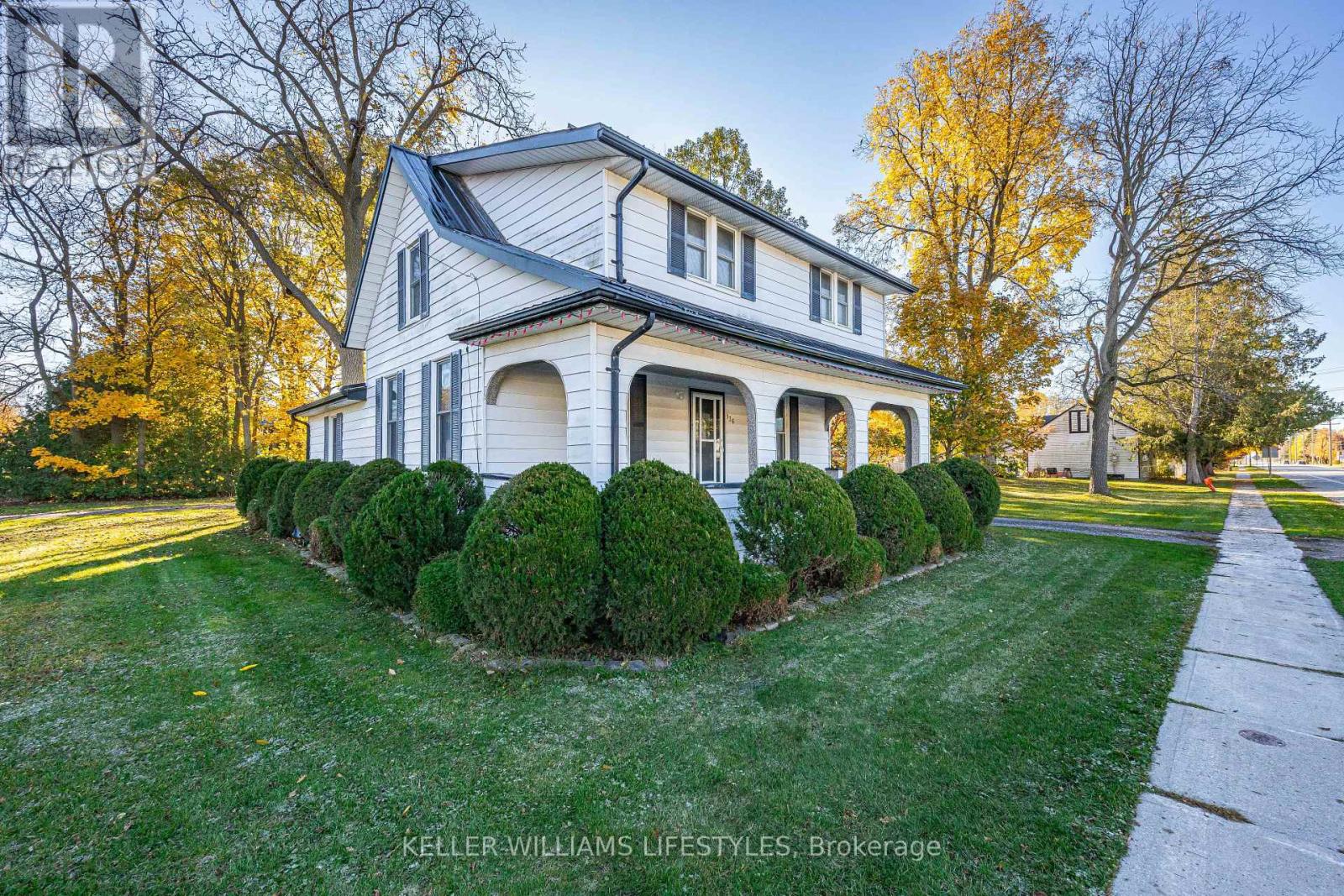 136 Queen Street, North Middlesex, Ontario  N0M 1A0 - Photo 6 - X12739664