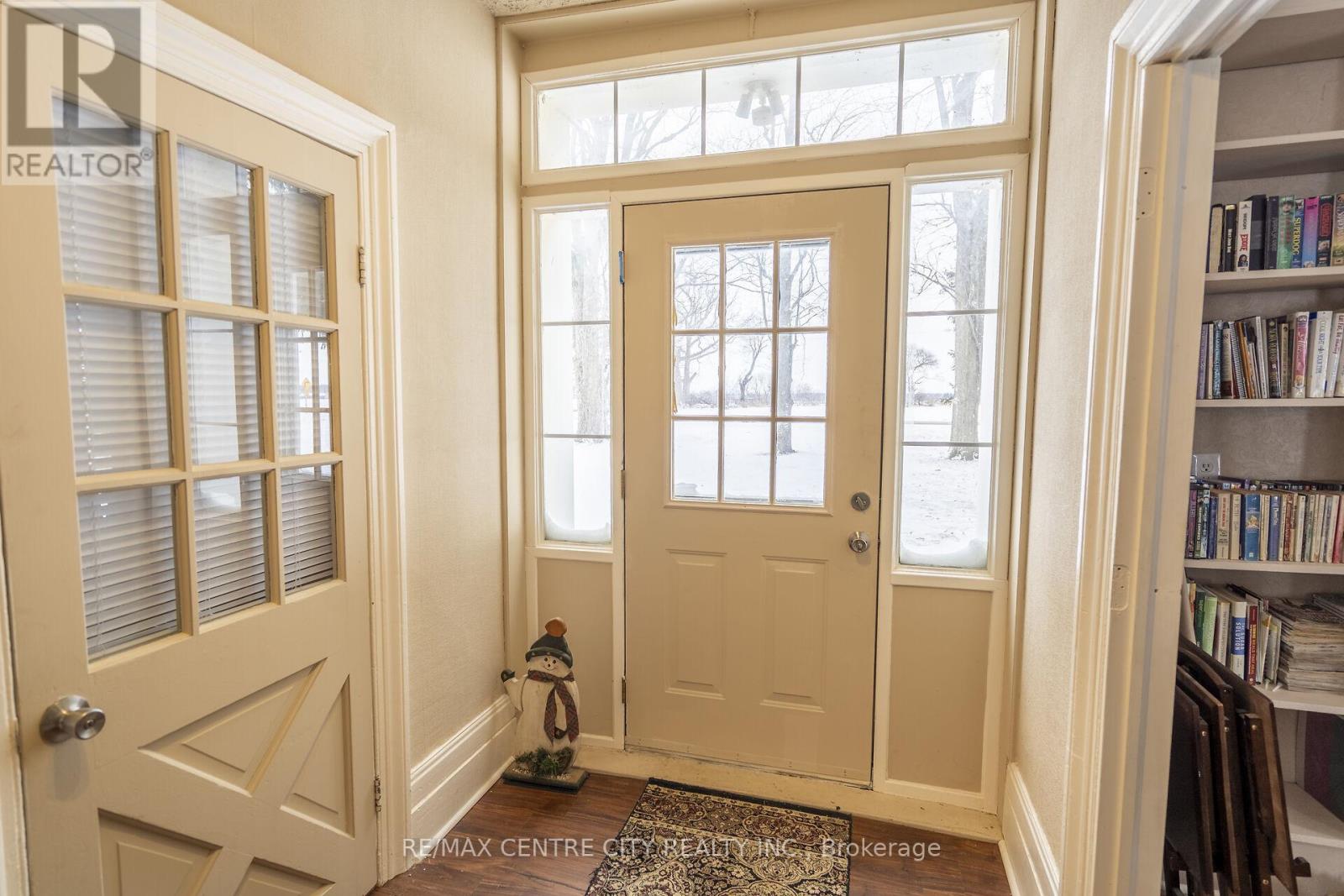 413 Ellis Avenue, Brant, Ontario  N3R 0B8 - Photo 6 - X12739668