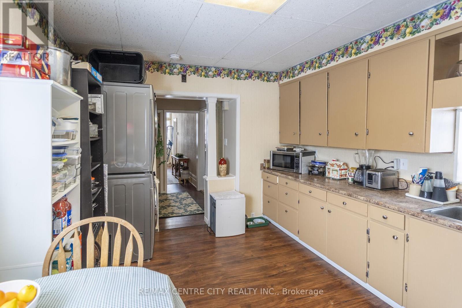 413 Ellis Avenue, Brant, Ontario  N3R 0B8 - Photo 7 - X12739668