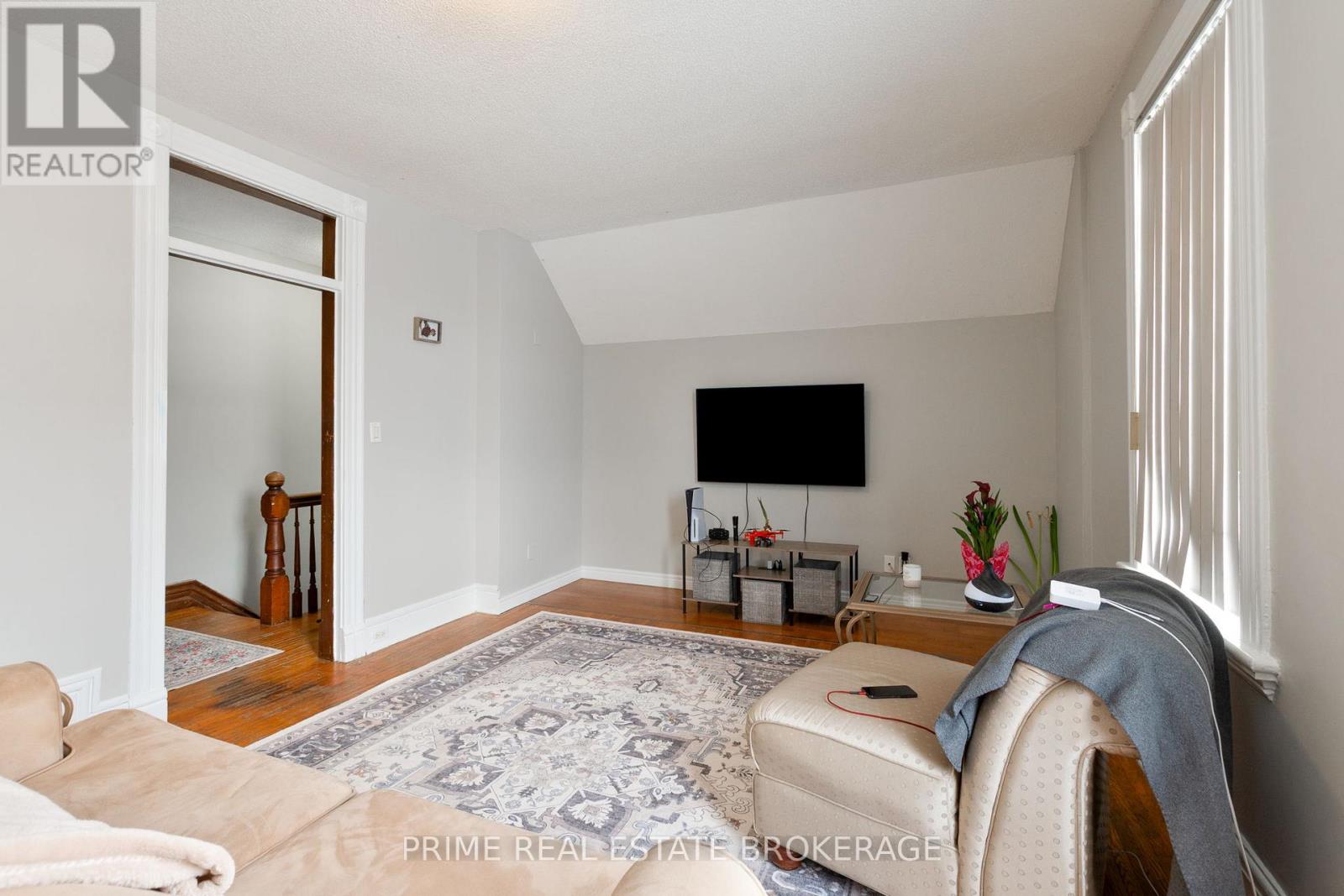 142 John Street, London East, Ontario  N6A 1N8 - Photo 13 - X12739732