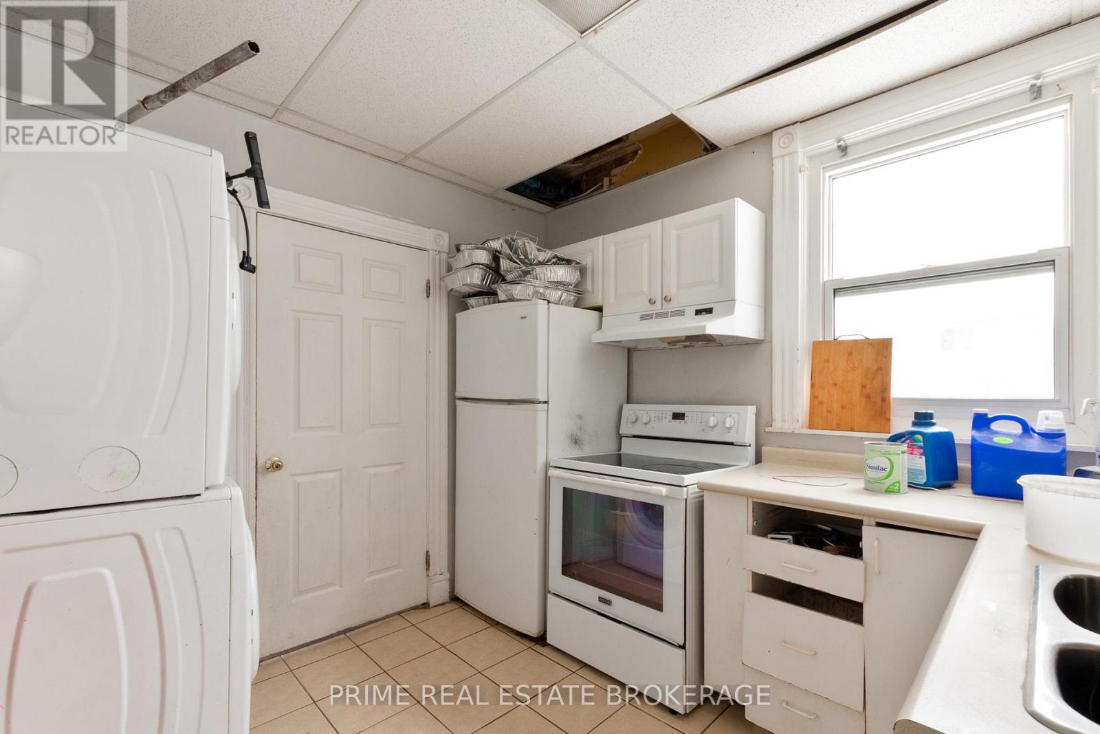 142 John Street, London East, Ontario  N6A 1N8 - Photo 7 - X12739732