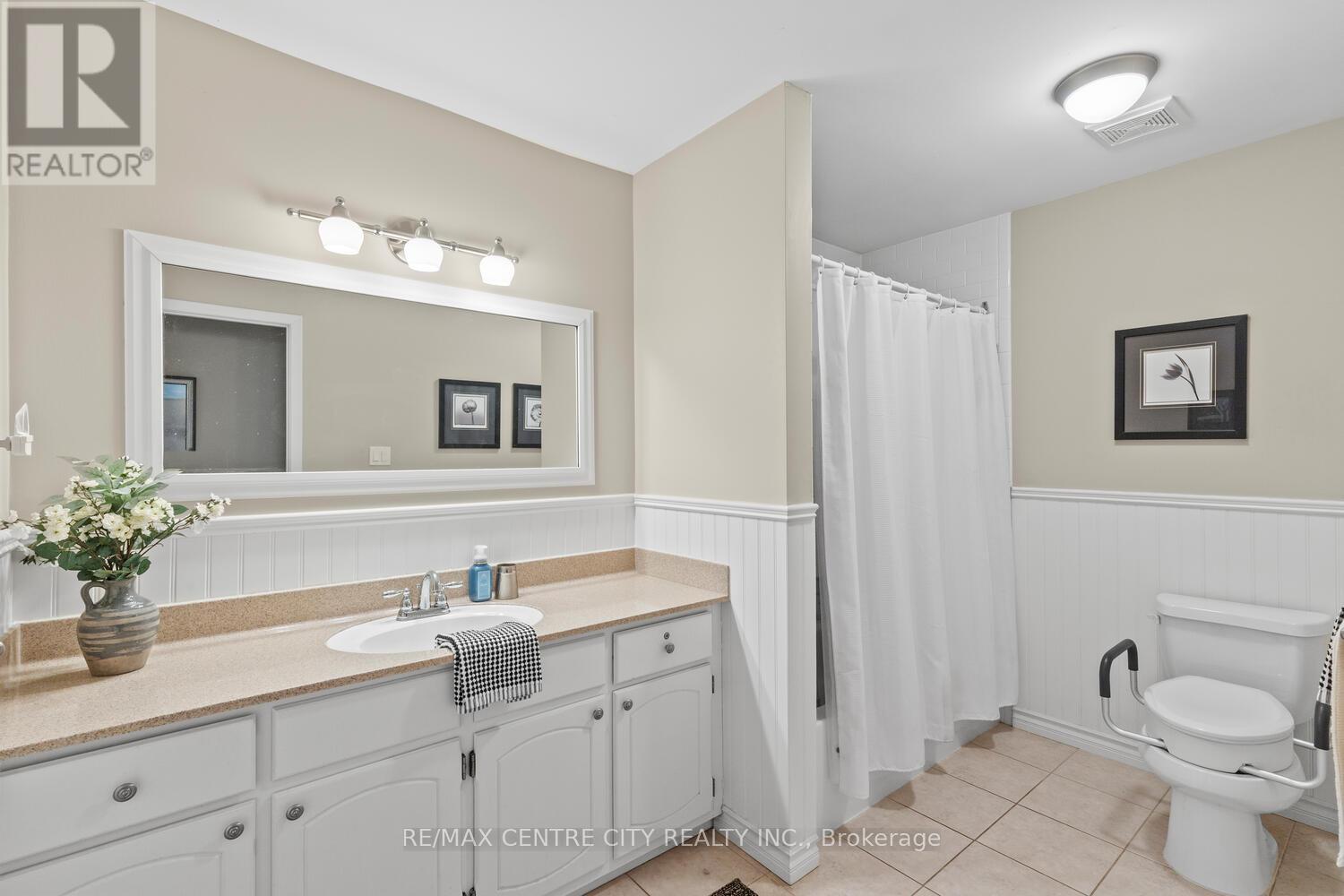 35 Pinegrove Crescent, London South, Ontario  N6J 3Y8 - Photo 30 - X12739794