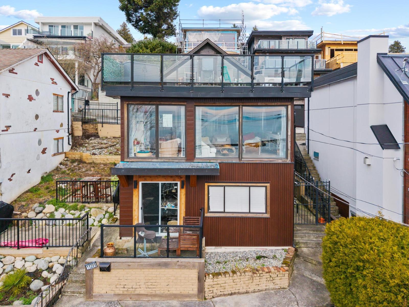 15289 Marine Drive, White Rock, British Columbia  V4B 1C7 - Photo 5 - R3084334