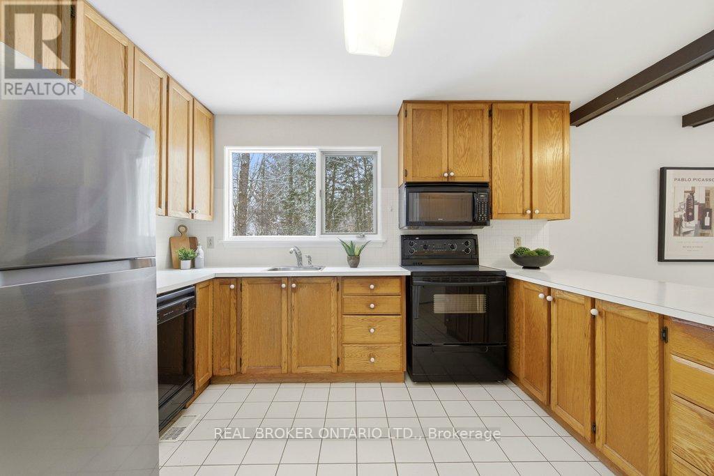 20 Westpark Drive, Ottawa, Ontario  K1B 3E5 - Photo 12 - X12739782