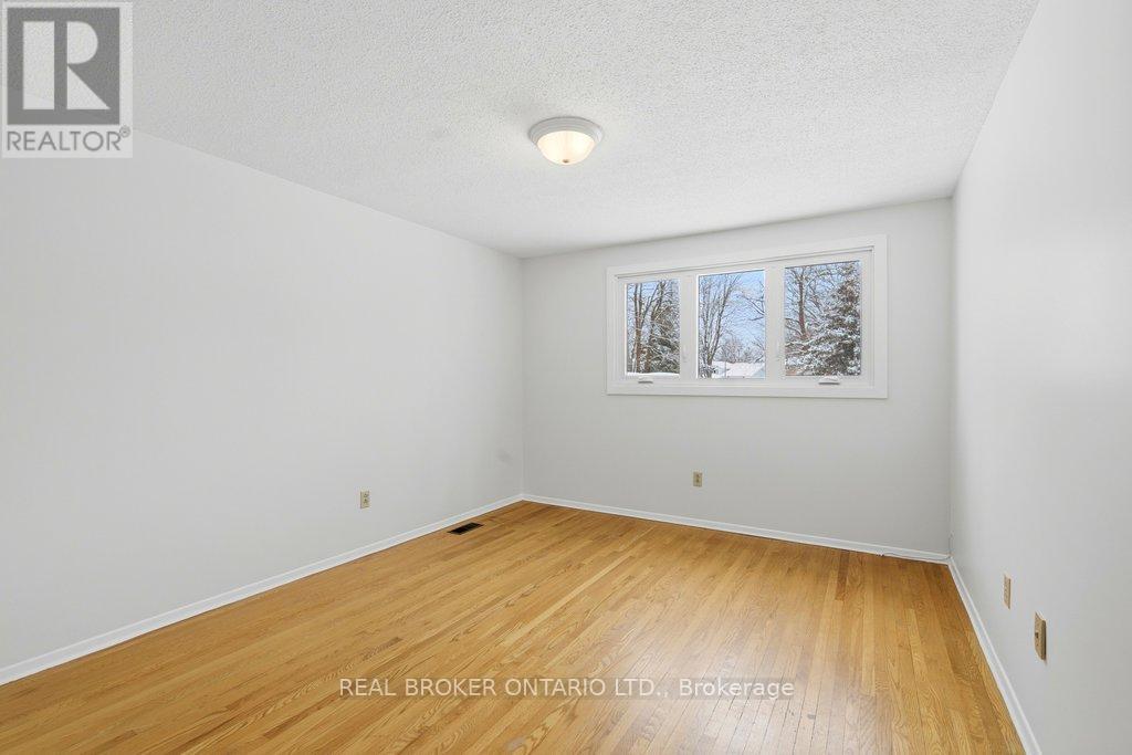 20 Westpark Drive, Ottawa, Ontario  K1B 3E5 - Photo 19 - X12739782