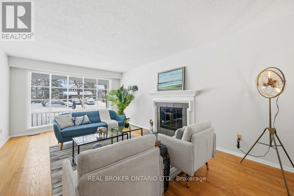 20 Westpark Drive, Ottawa, Ontario  K1B 3E5 - Photo 7 - X12739782