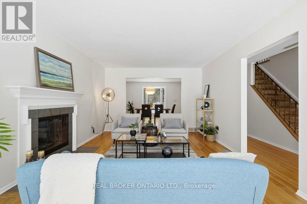 20 Westpark Drive, Ottawa, Ontario  K1B 3E5 - Photo 8 - X12739782