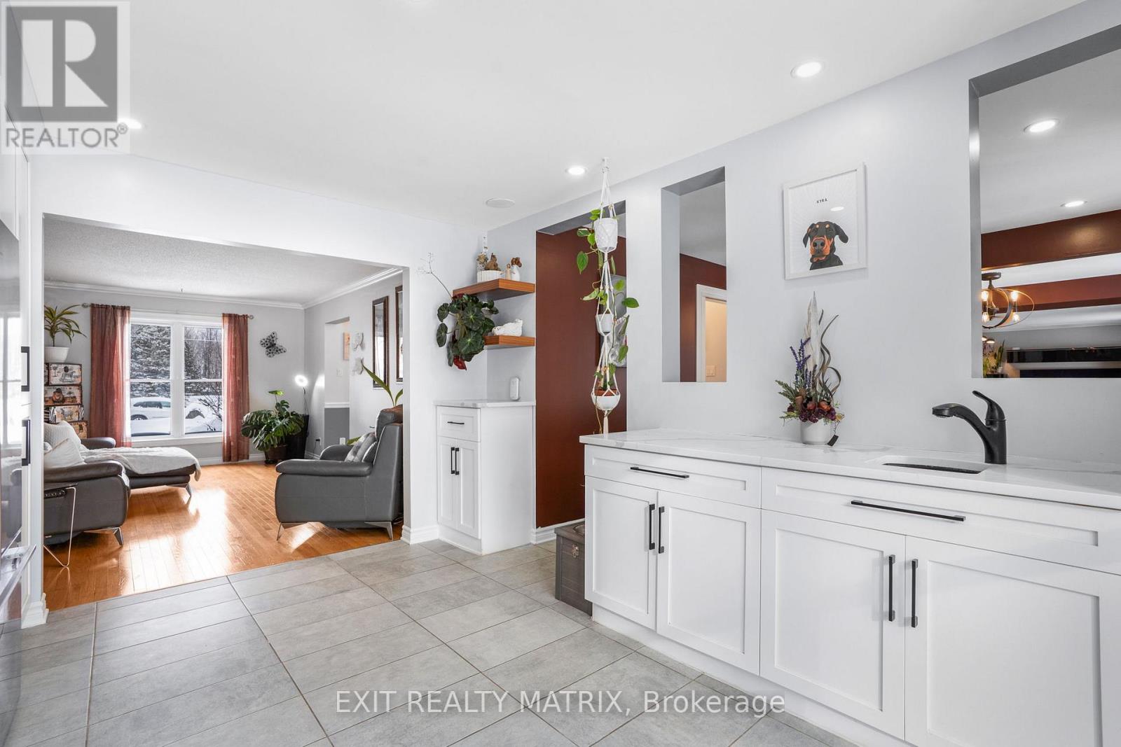 1322 Du Gouverneur Drive, Ottawa, Ontario  K4C 1E2 - Photo 11 - X12739810