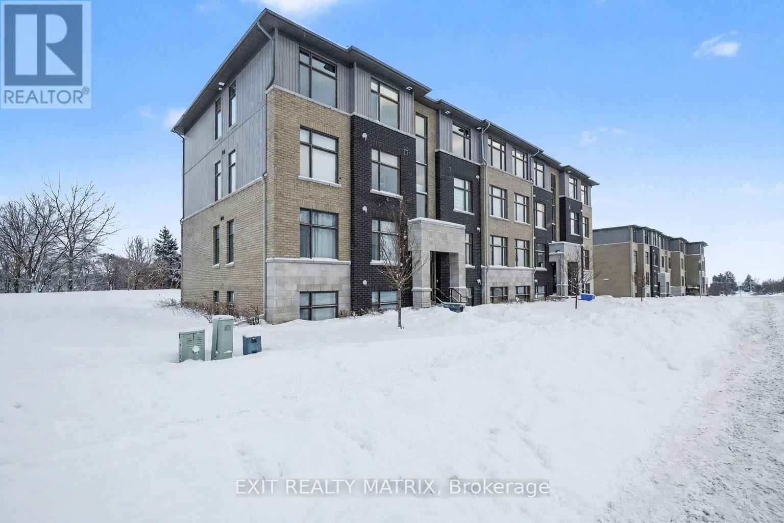 H - 231 Citiplace Drive, Ottawa, Ontario  K2E 0A8 - Photo 2 - X12739834