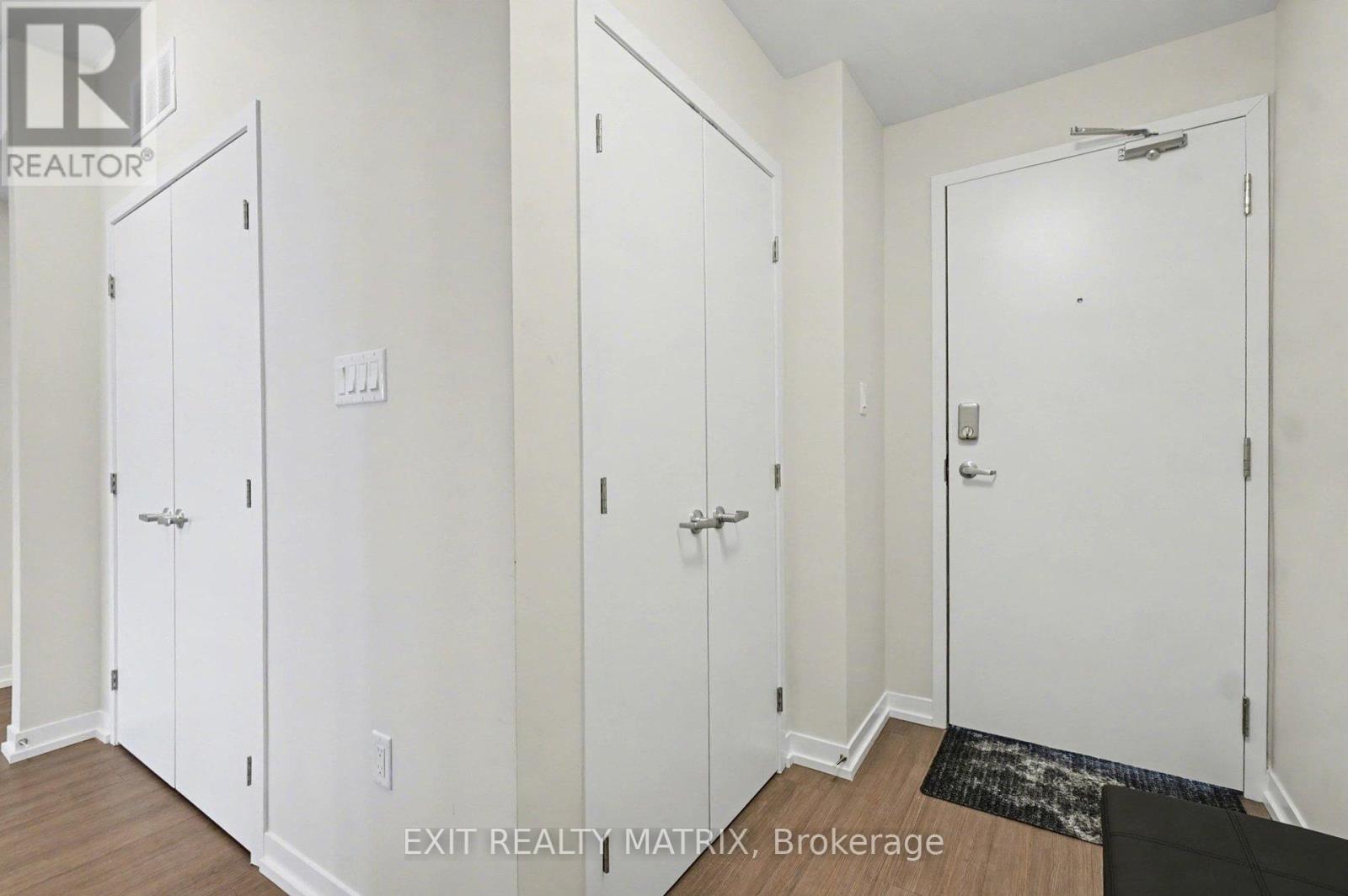 H - 231 Citiplace Drive, Ottawa, Ontario  K2E 0A8 - Photo 3 - X12739834