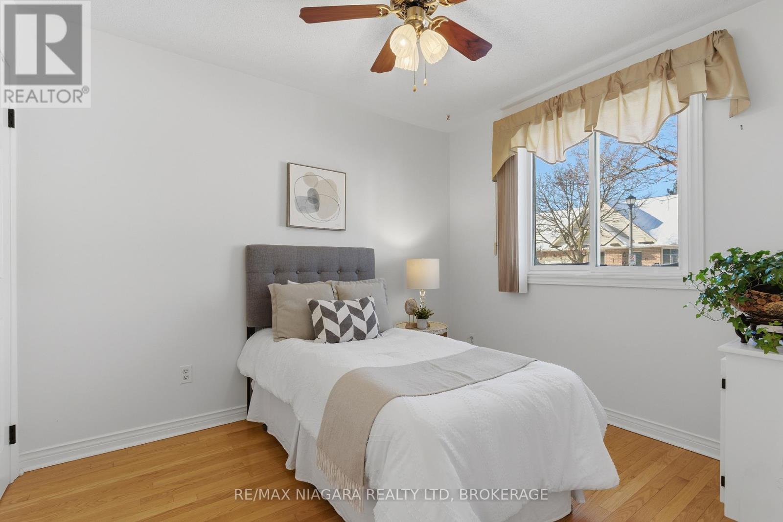 14 - 165 Main Street E, Grimsby, Ontario  L3M 1P2 - Photo 18 - X12739830