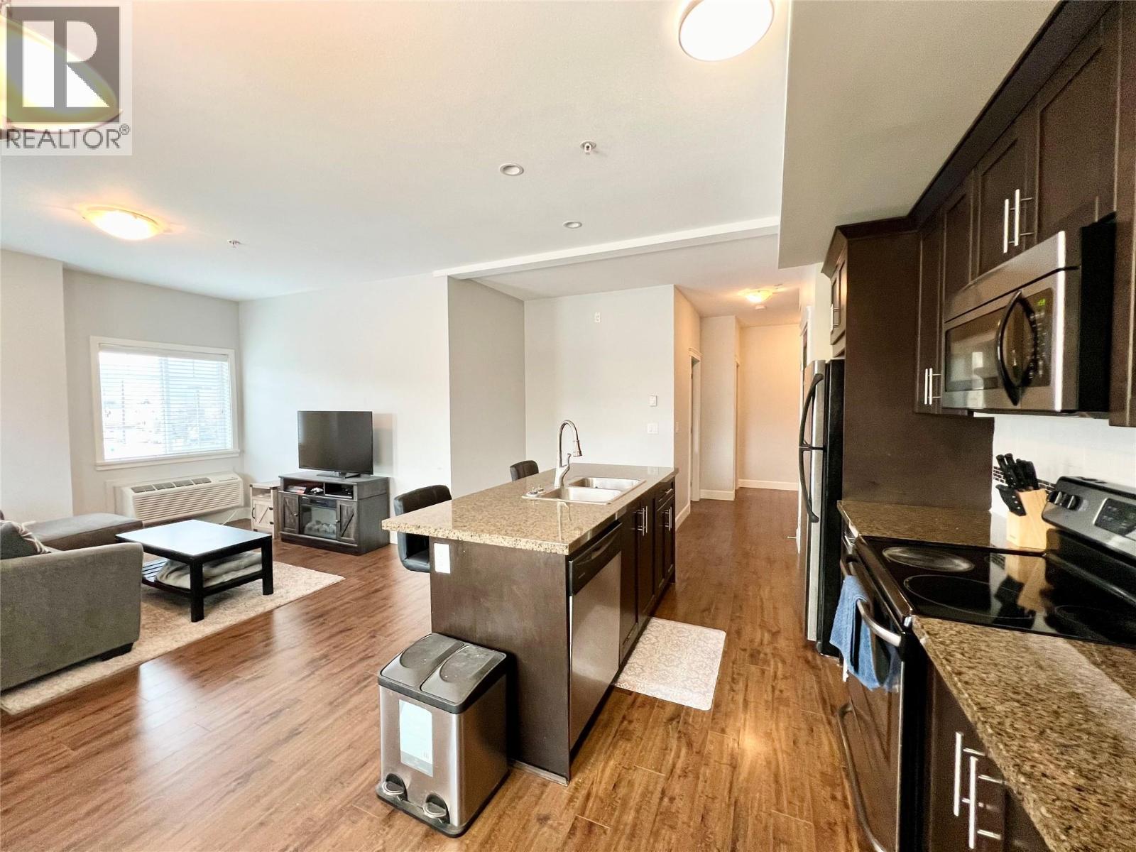 2799 Clapperton Avenue Unit# 206, Merritt, British Columbia  V1K 1A2 - Photo 5 - 10374209