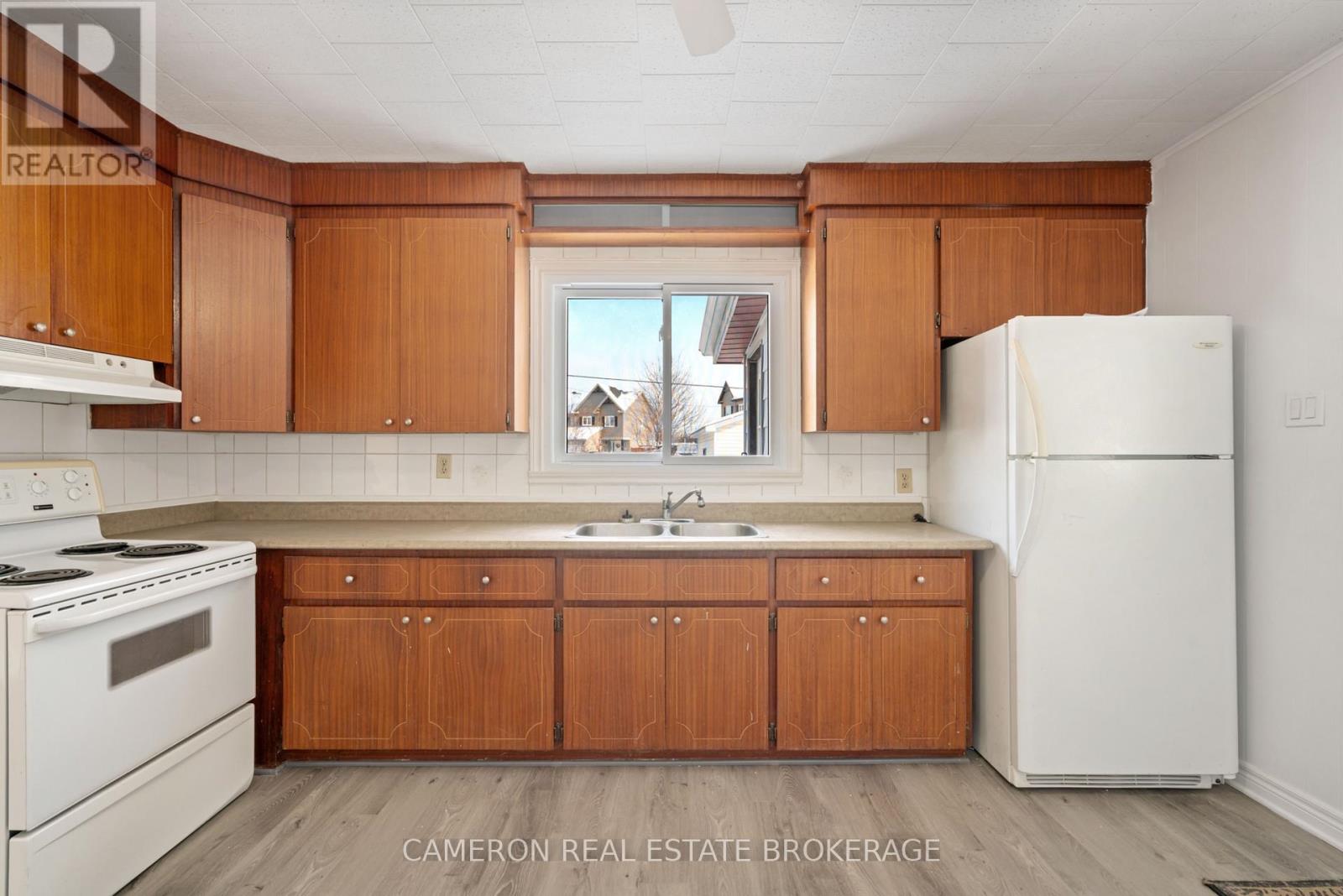 1109 Larin Avenue, Cornwall, Ontario  K6H 4C7 - Photo 5 - X12739714