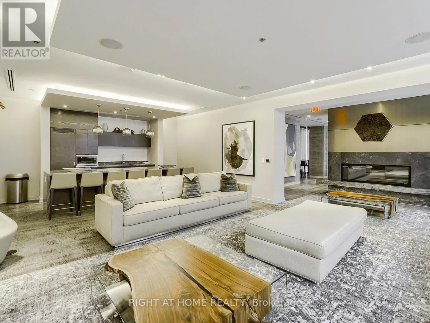 1904 - 88 Scott Street, Toronto, Ontario  M5E 0A9 - Photo 28 - C12739622