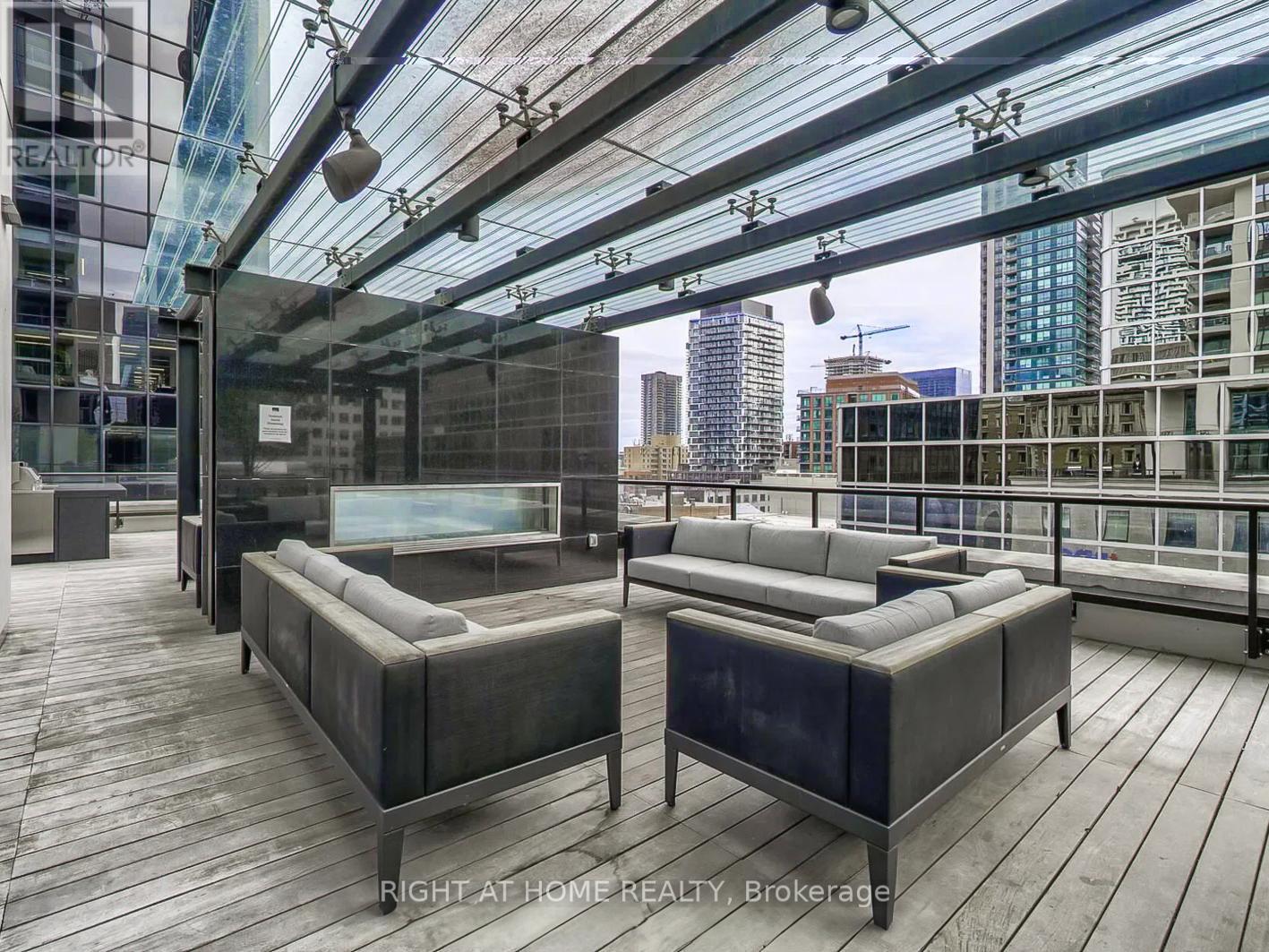 1904 - 88 Scott Street, Toronto, Ontario  M5E 0A9 - Photo 31 - C12739622