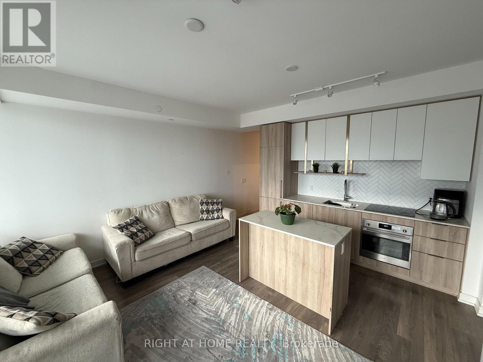 1811 - 15 Holmes Avenue, Toronto, Ontario  M2N 4L8 - Photo 2 - C12739644