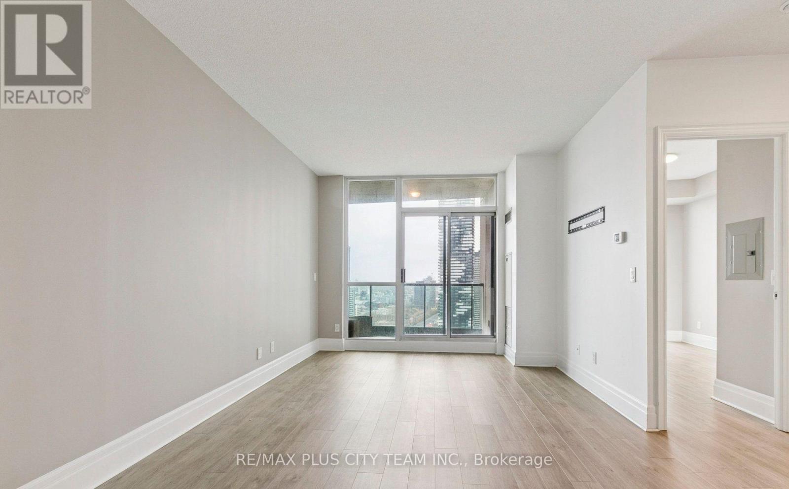 3904 - 16 Yonge Street, Toronto, Ontario  M5E 2A1 - Photo 3 - C12739720