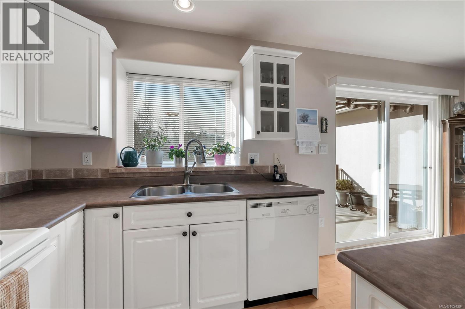 13 920 Brulette Pl, Mill Bay, British Columbia V8H 1J1 - Photo 12 - 1024394